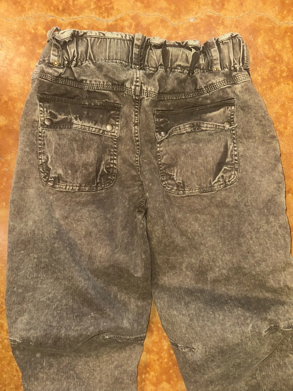 We The Free Can't Compare Slouch Pant in Dusty Olive